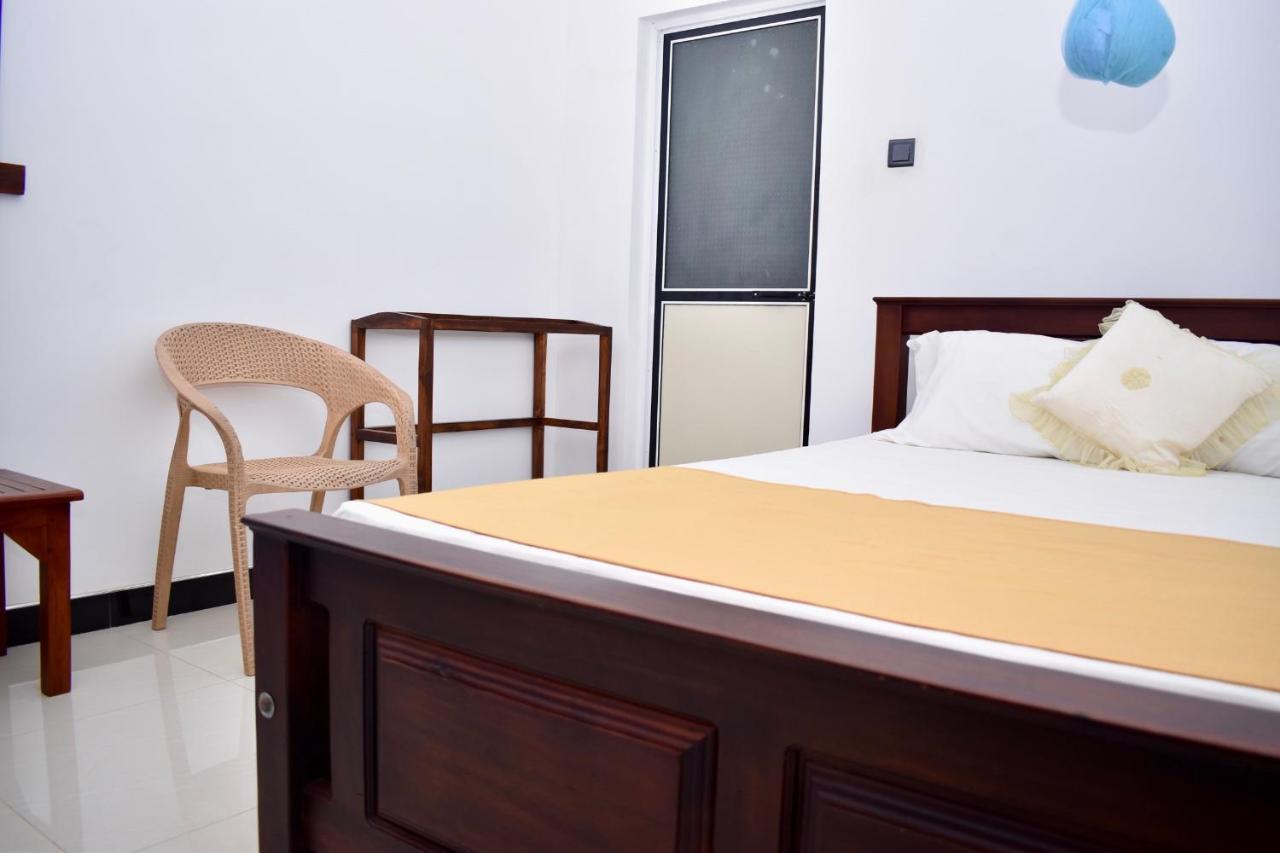 Geethani Tourist Home 폴로나루와 외부 사진